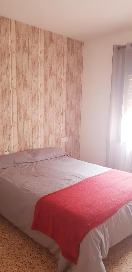 Hostal Braseria Tivissa Ngoại thất bức ảnh