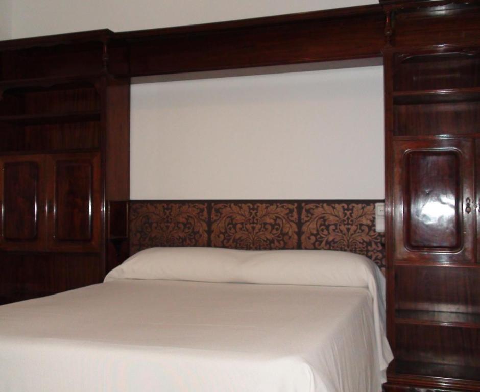 Hostal Braseria Tivissa Phòng bức ảnh